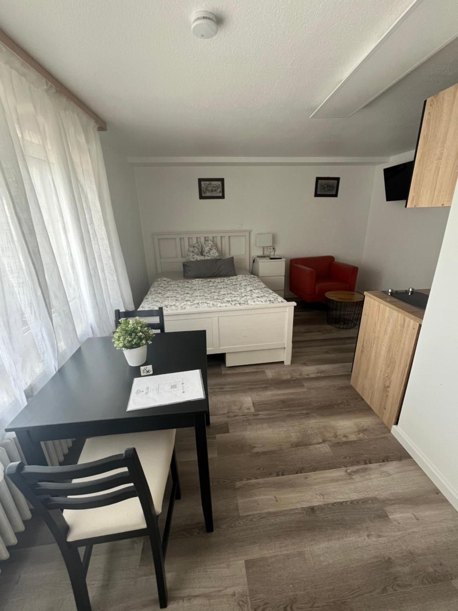 Ferienwohnung A&S Heuchelheim Heuchelheim  Zewnętrze zdjęcie